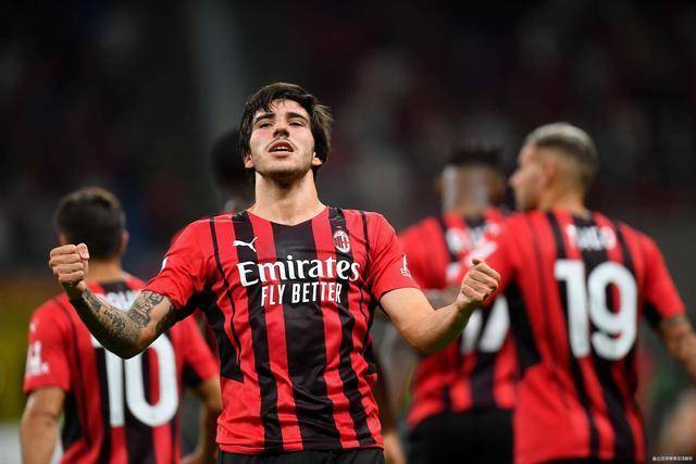 曼城欧冠出局再战英超领头羊 数据挺红军双杀