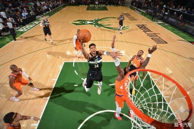 32岁NBA三分王宣布退役 曾在三分大赛击败库里